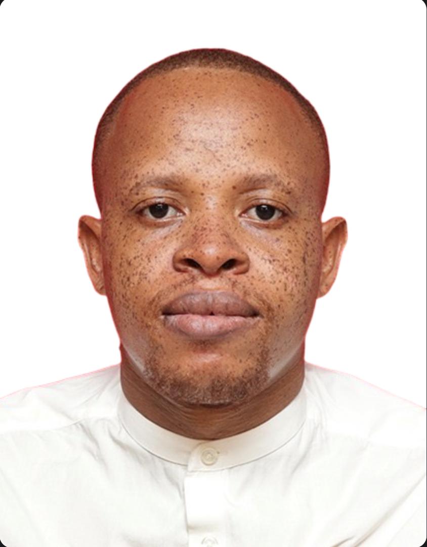 Arc. Dixon Robertson-Siawor